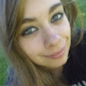 Meet your Posher, Kaitlynn